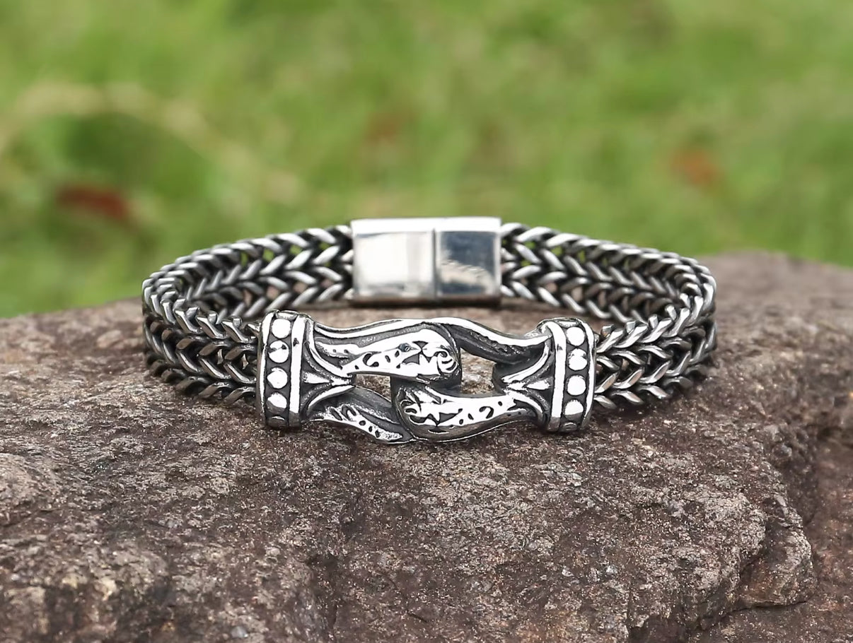 VIKING CONNECTING BRACELET