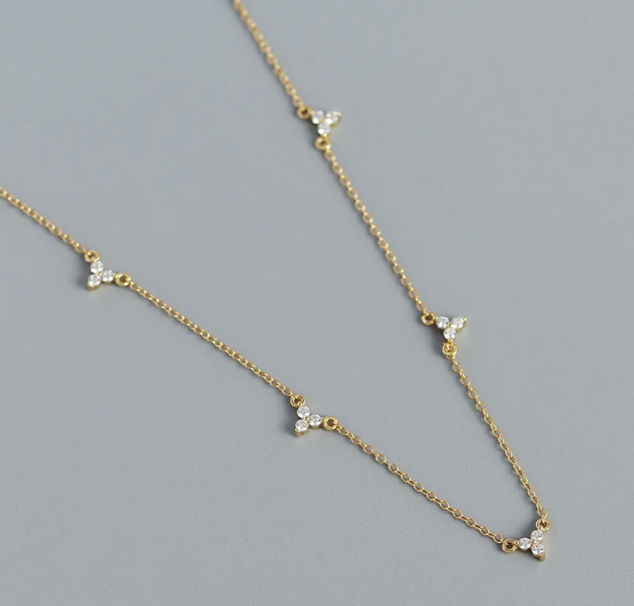 DAINTY THREE DIAMOND NECKLACE
