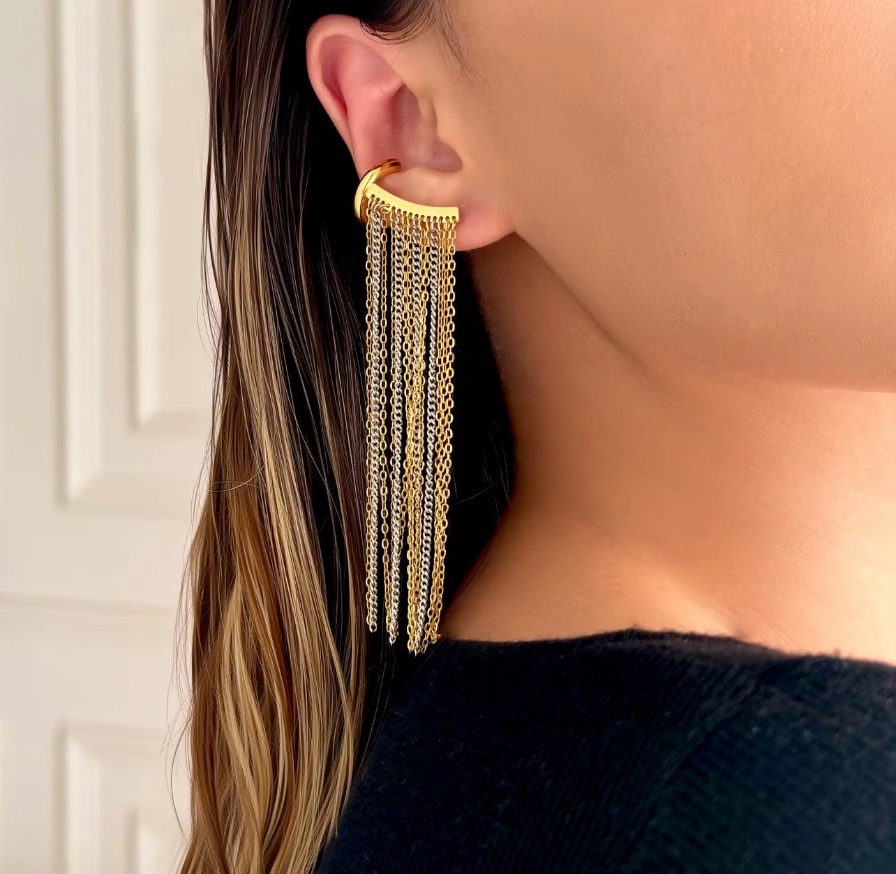 TASSEL EARRING