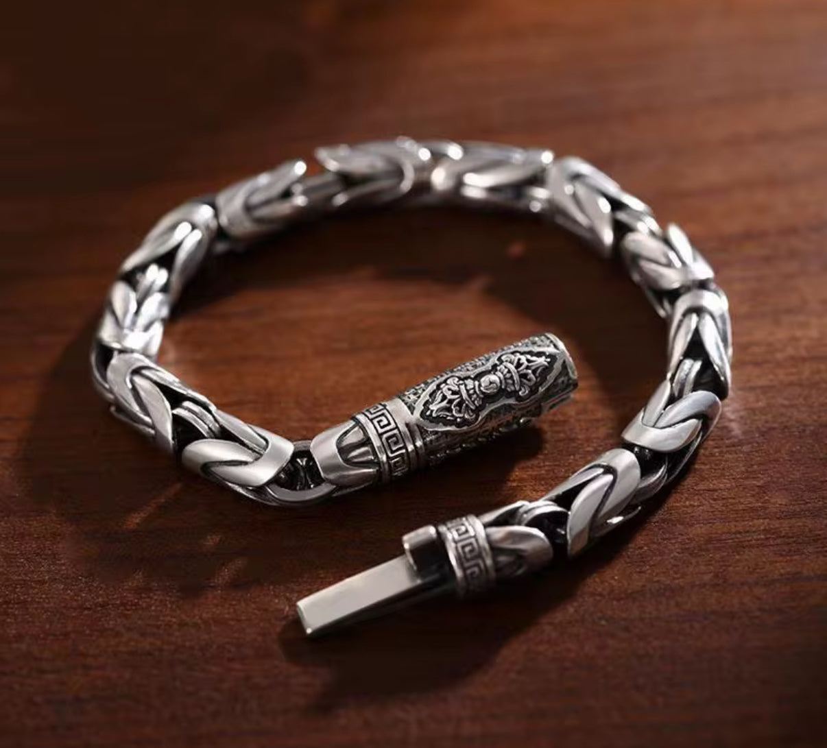 WOVEN MEN BRACELET