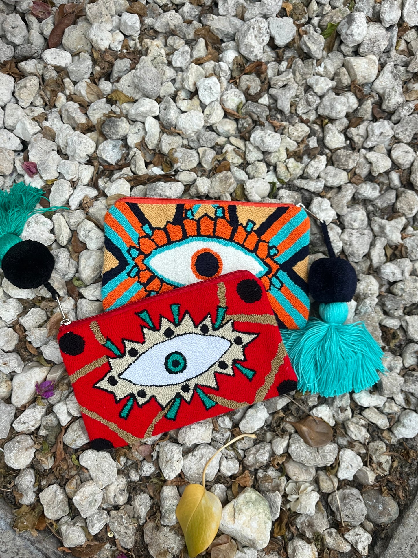 Eye Clutch - view 15