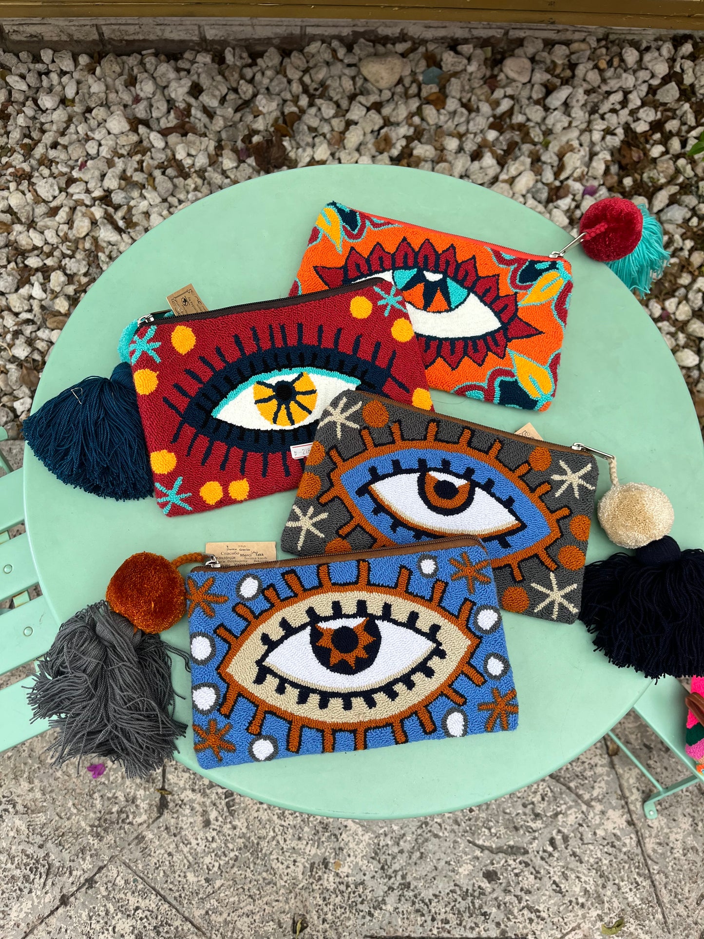 Eye Clutch - view 13