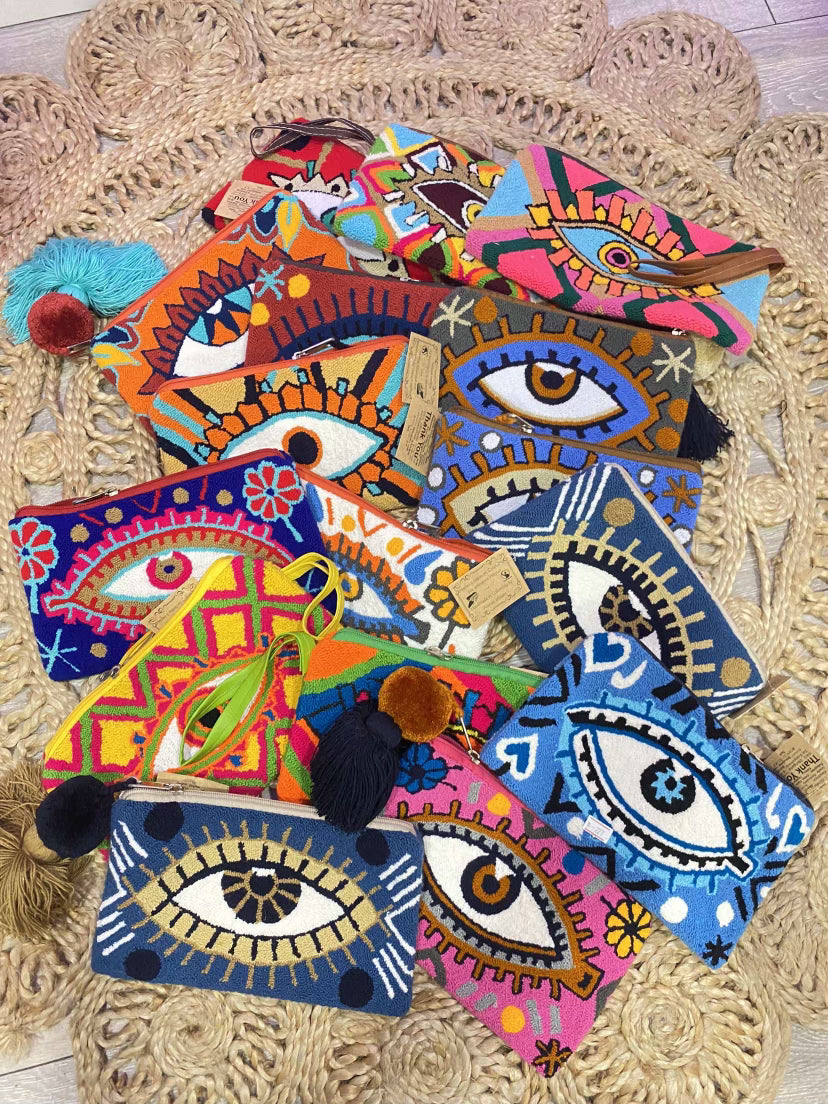 Eye Clutch - view 9