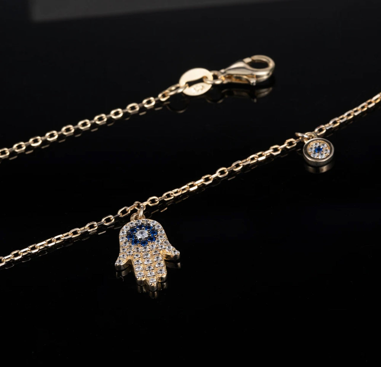DAINTY EYE HAND NECKLACE