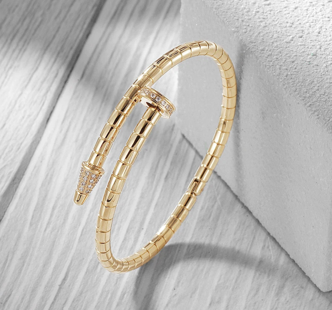 MODERN LEX BANGLE