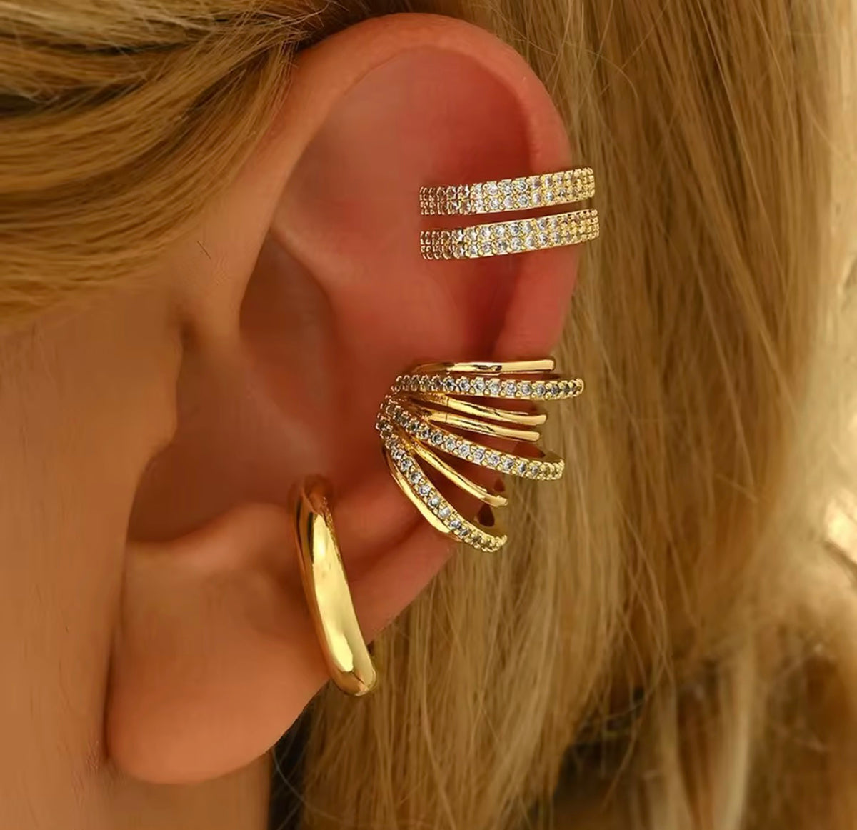 EARCUFF