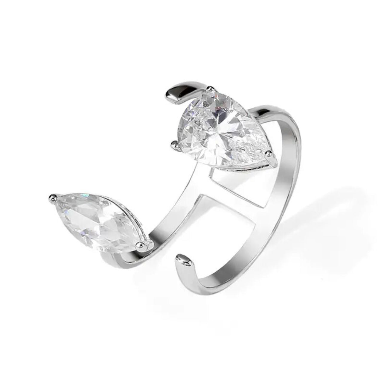 BUTTERFLY OPENING CZ RING