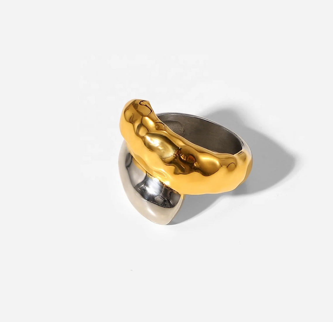 TWO TONE TWISTED RING