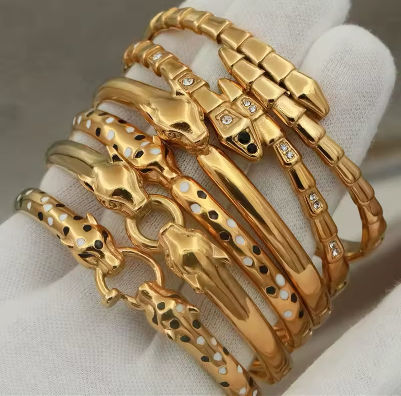 SNAKE BANGLE