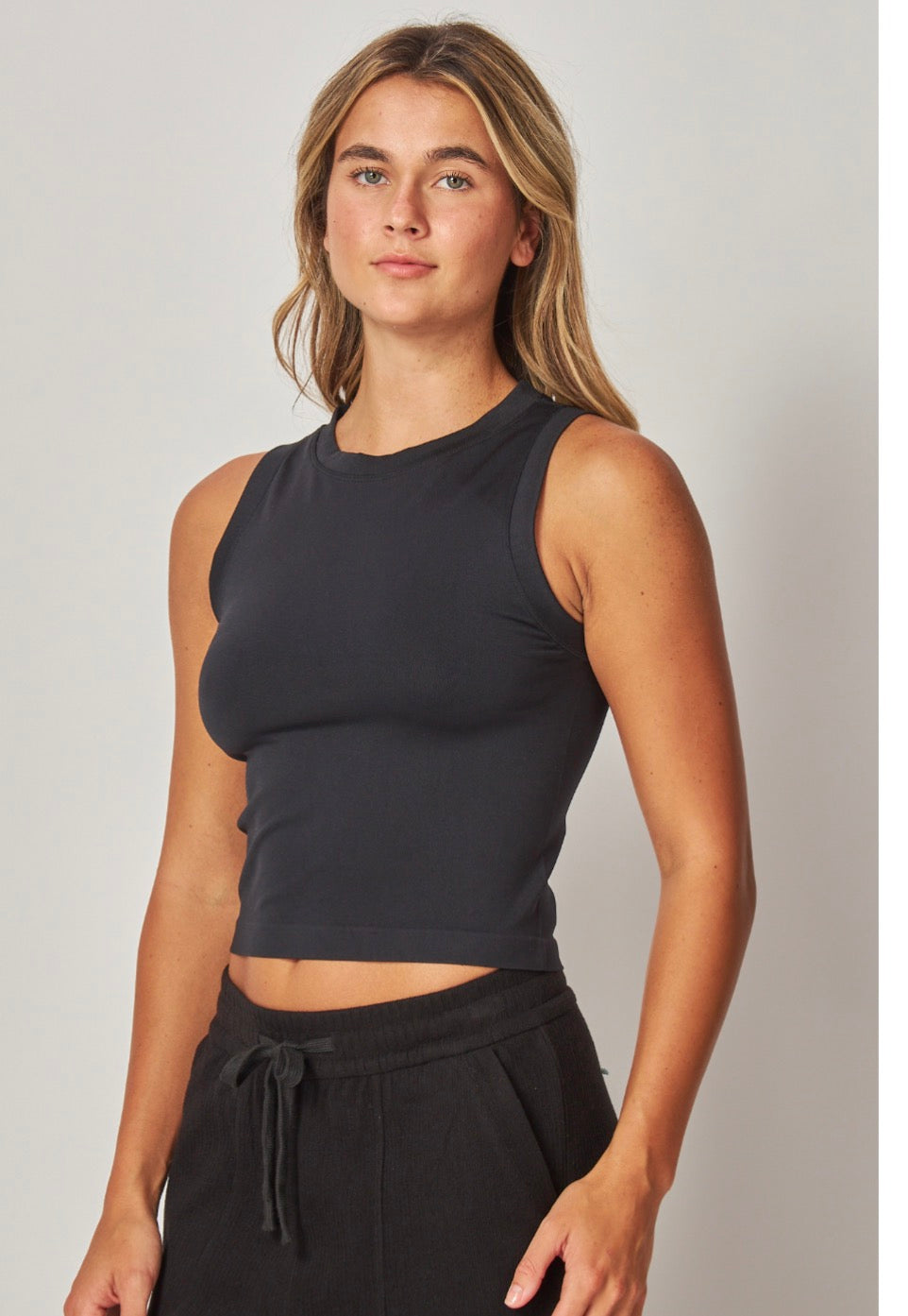 High Crew Neck Tank