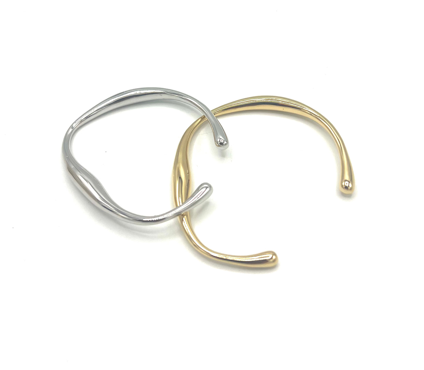 CURVED CUFF BRACELET