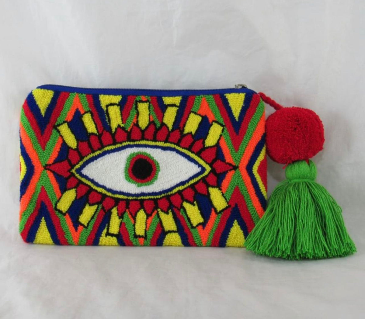 Eye Clutch - view 5