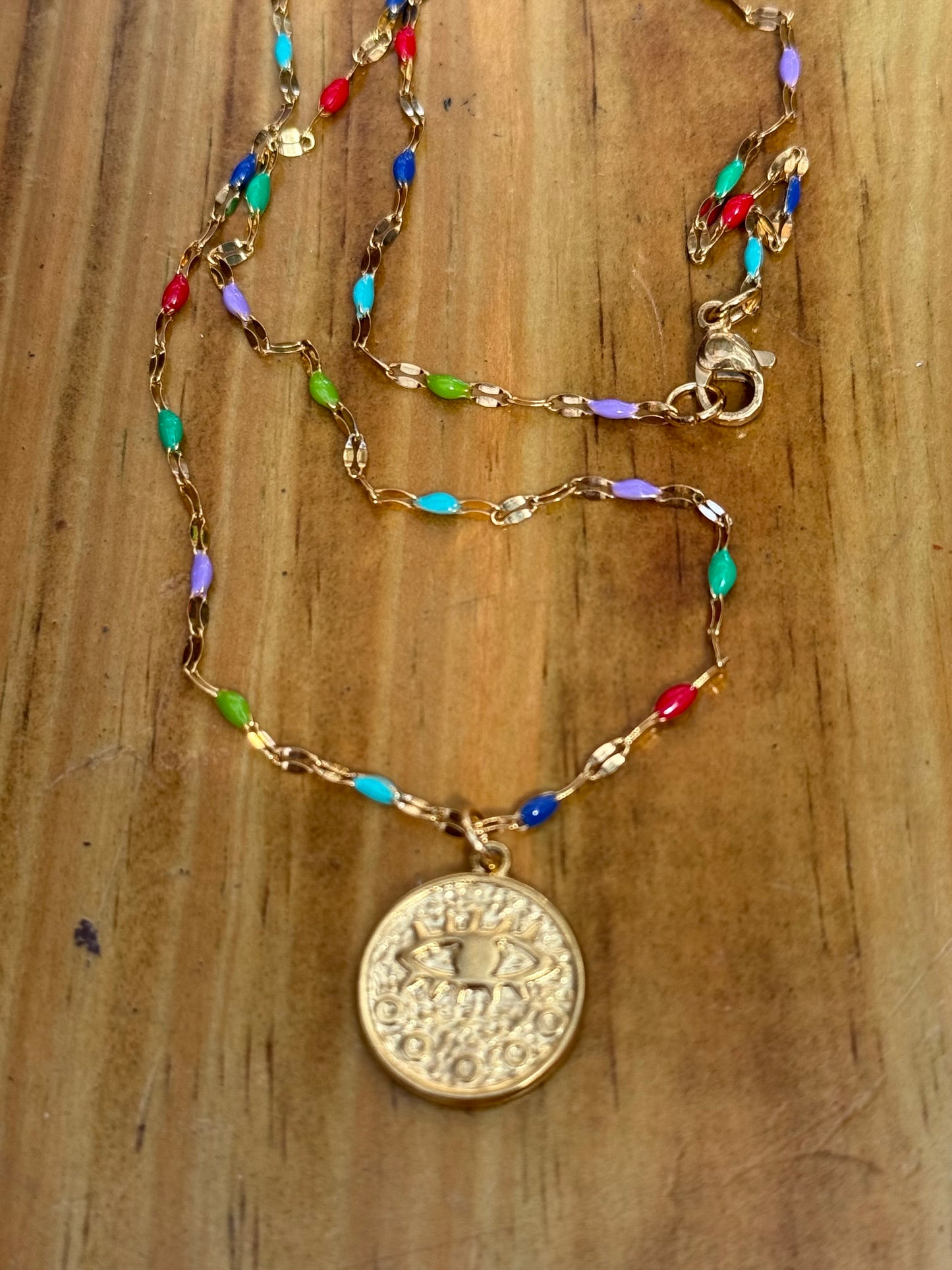 COLOR DAINTY LUCKY EYE NECKLACE