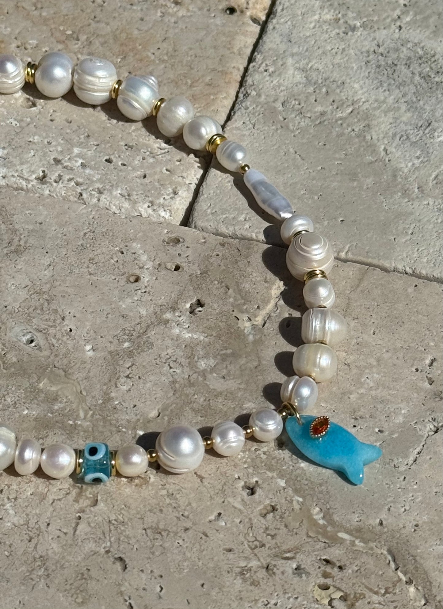 PEARL BLuE FISH NECKLACE