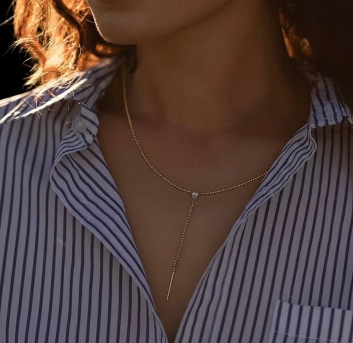 FLOATING Y  NECKLACE