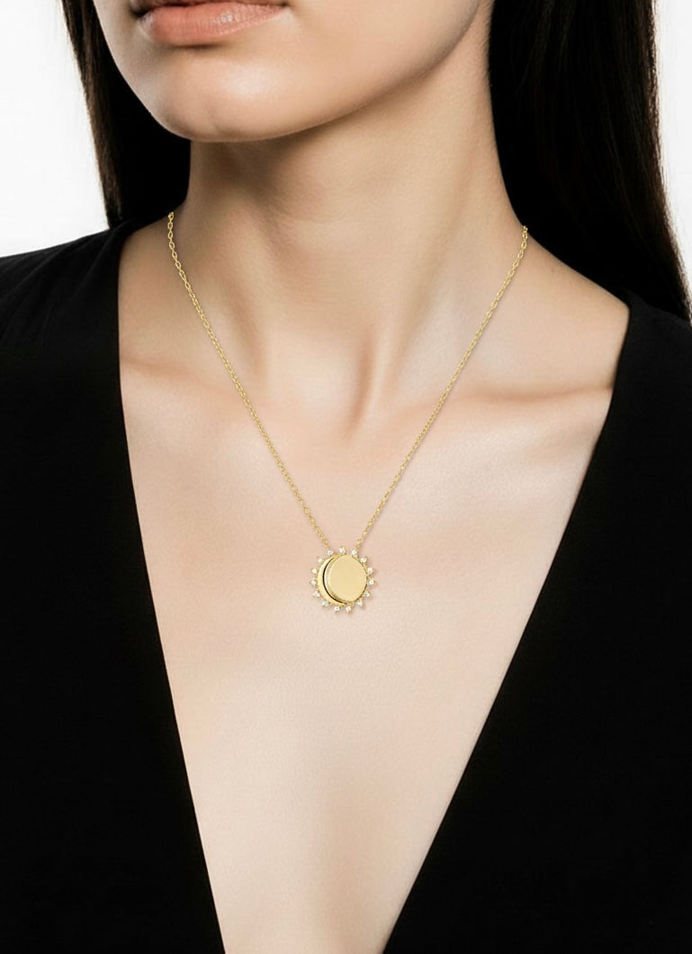 SUN NECKLACE