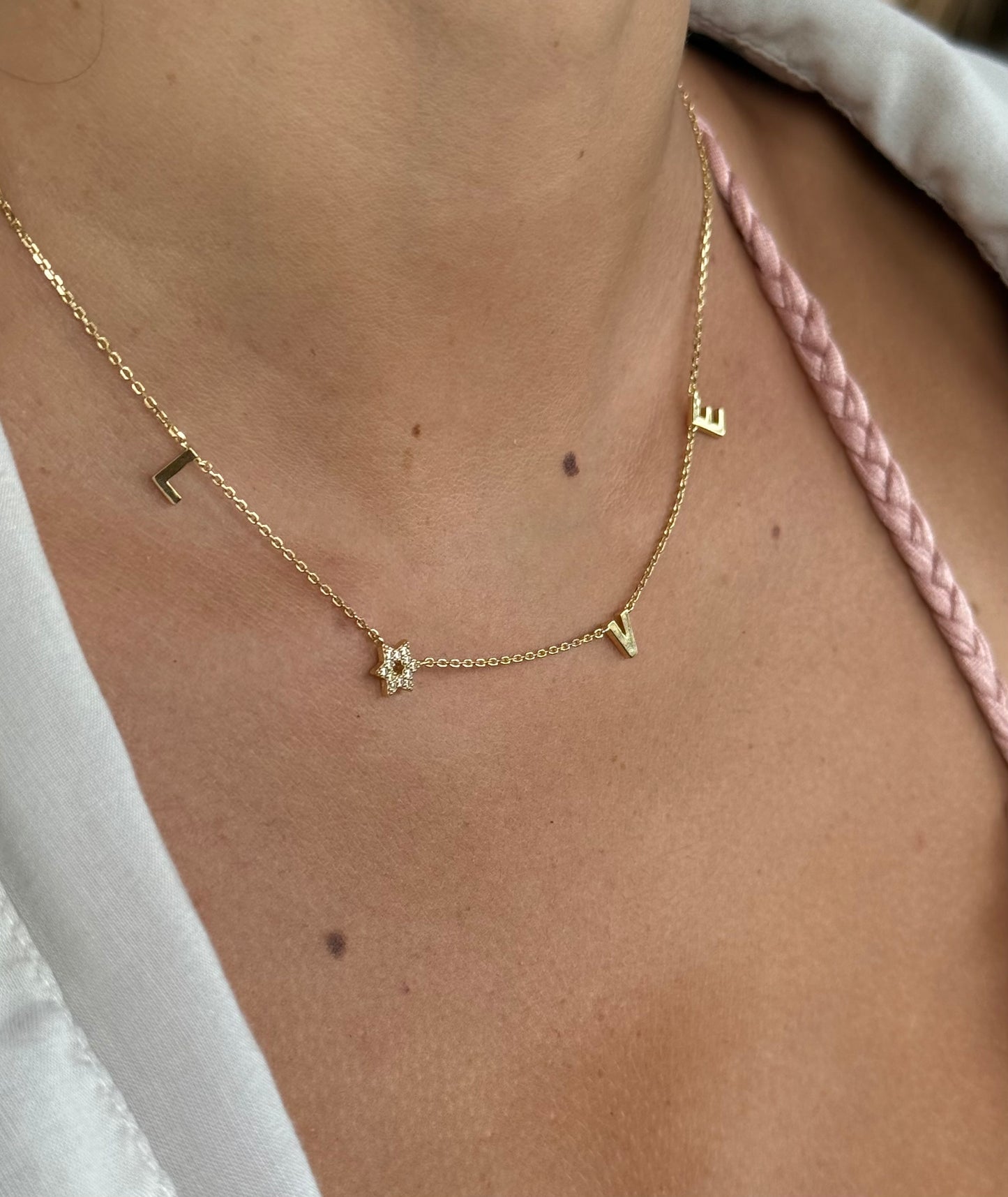 LOVE STAR NECKLACE