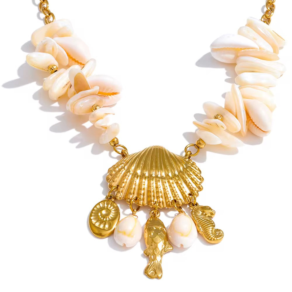 SHELL NECKLACE