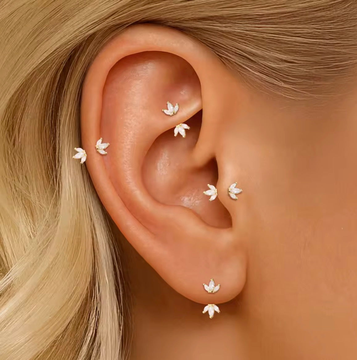 U Shape Earring in 925 Sterling Silver