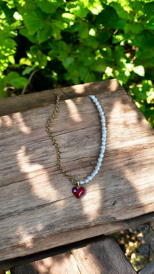 LUCKY EYE HEART PEARL NECKLACE