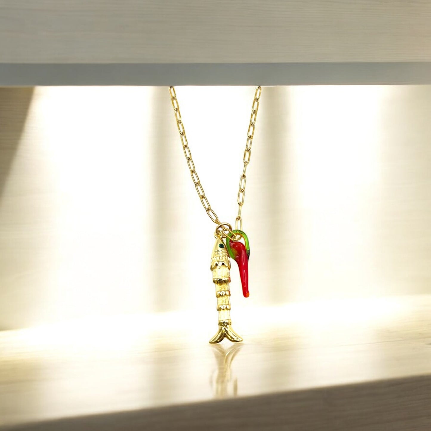LONG PAPERCLIP FISH NECKLACE