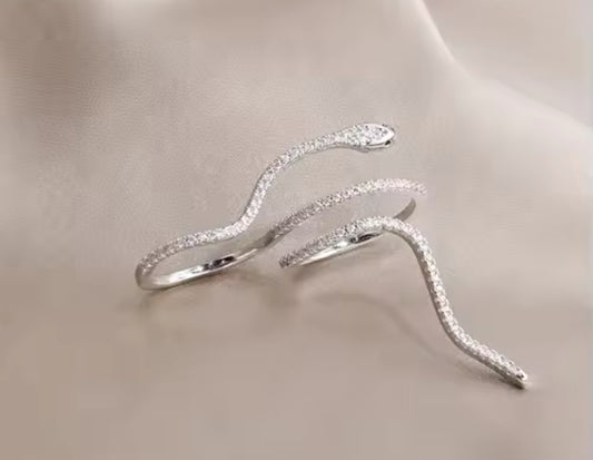 DOUBLE SNAKE RING