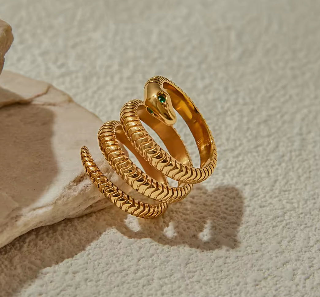 SNAKE RING