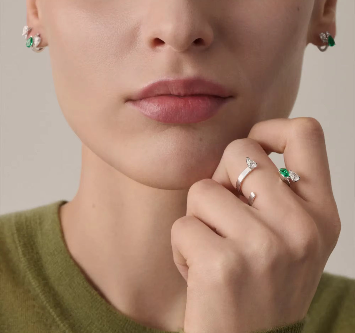 PEAR CUT DOUBLE RING