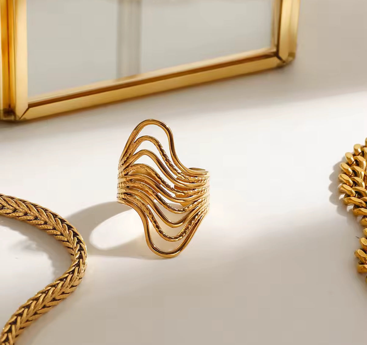 WAVE RING