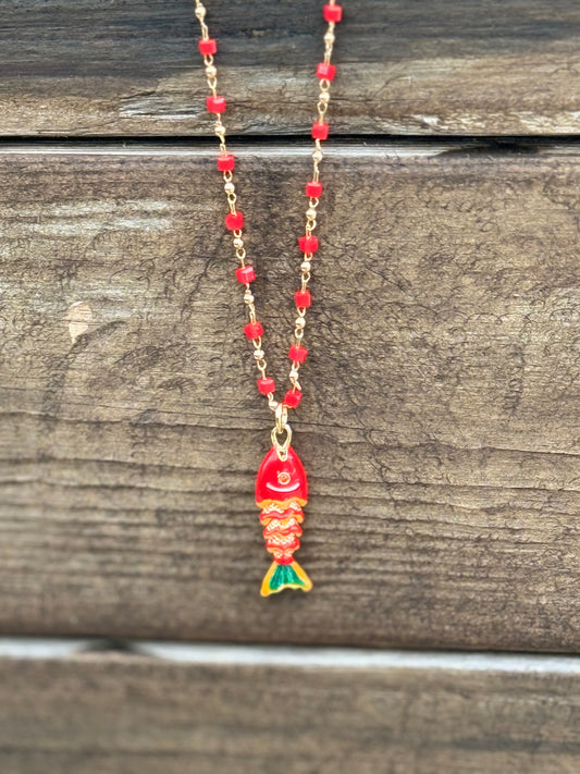BEADED SMALL FISH NECKLACE