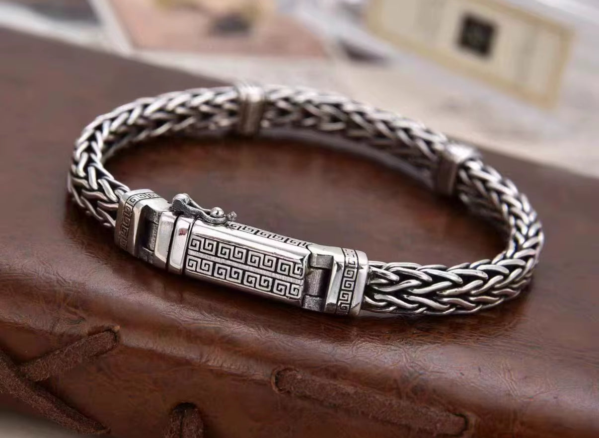 WOVEN BRACELET
