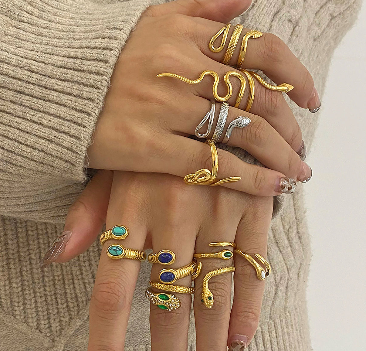TWISTED SNAKE RING