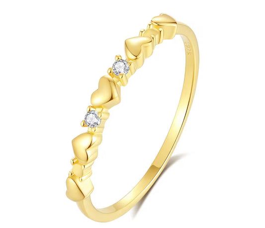 DAINTY HEART RING