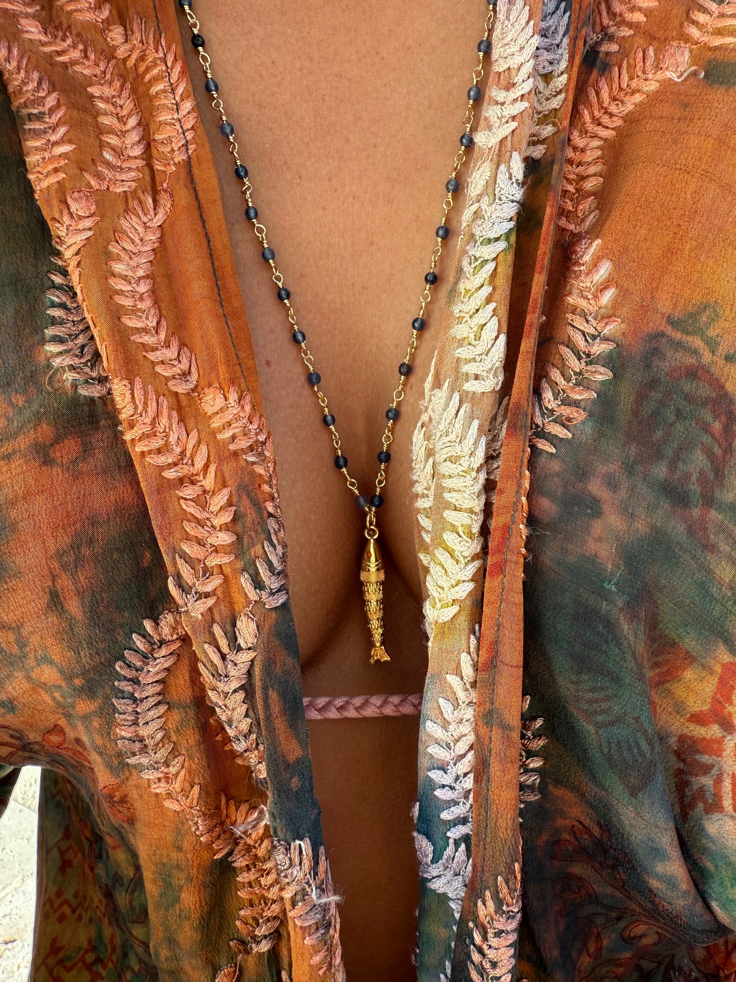 BEADED LONG FISH NECKLACE