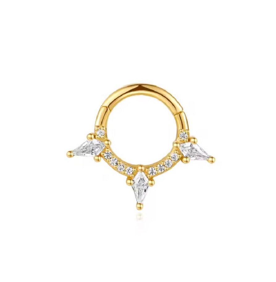 TRAGUS PIERCING