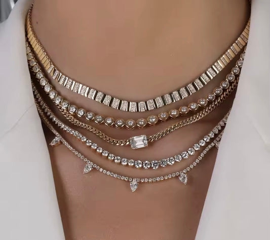 GEOMETRIC NECKLACE