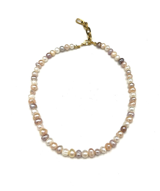 MULTI PINK PEARL NECKLACE