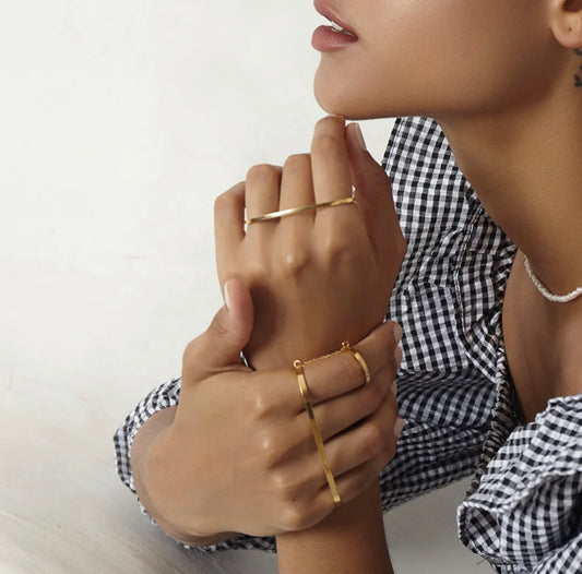 UNIQUE RING BRACELET