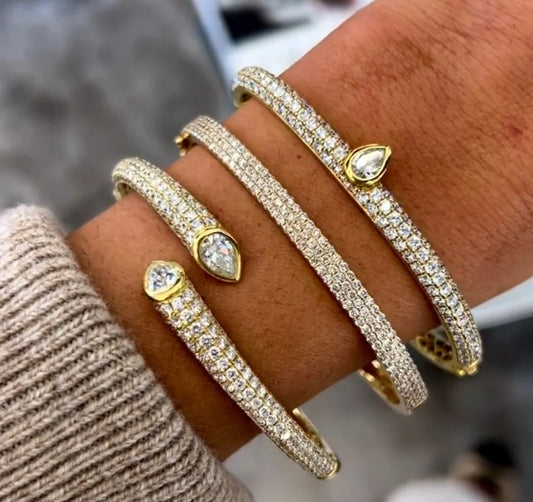 TEARDROP MICRO PAVE CUFF