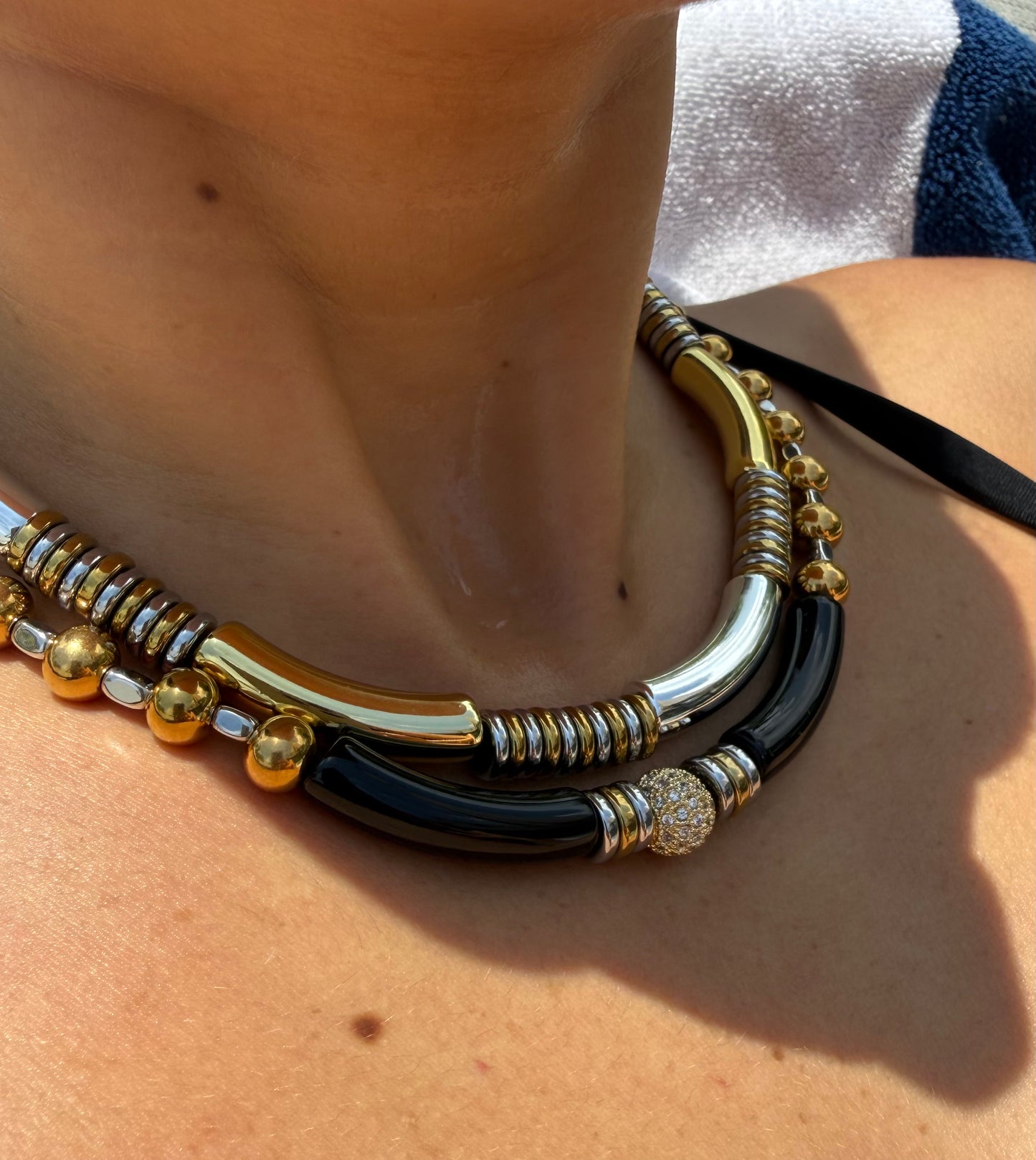 MONACO NOIR NECKLACE