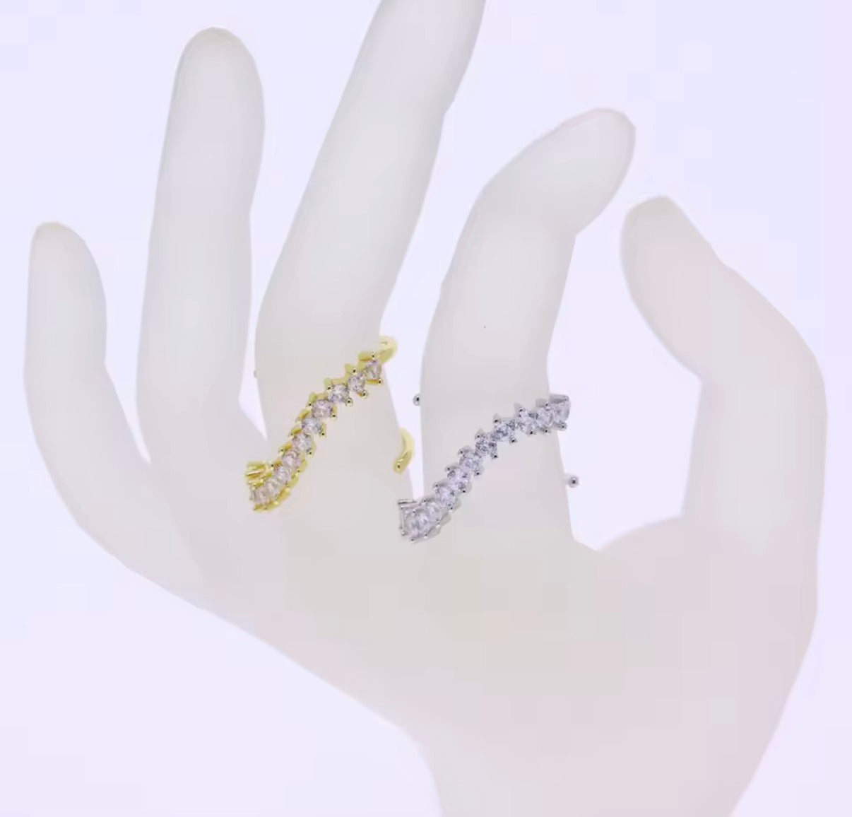 CURVED RING