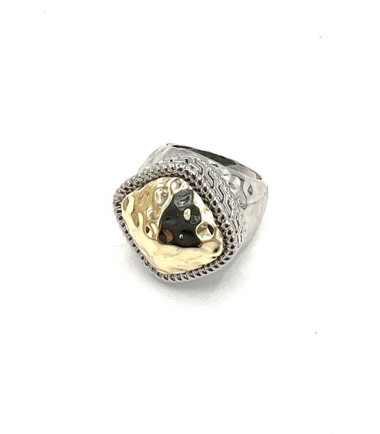 TWO TONE HAMMERED RING