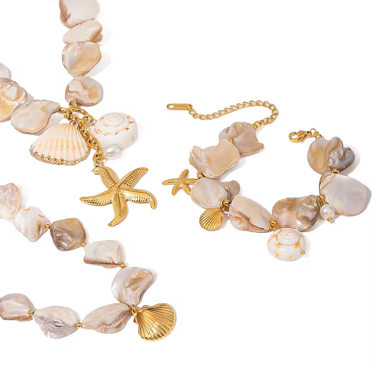 SHELL CHARM NECKLACE