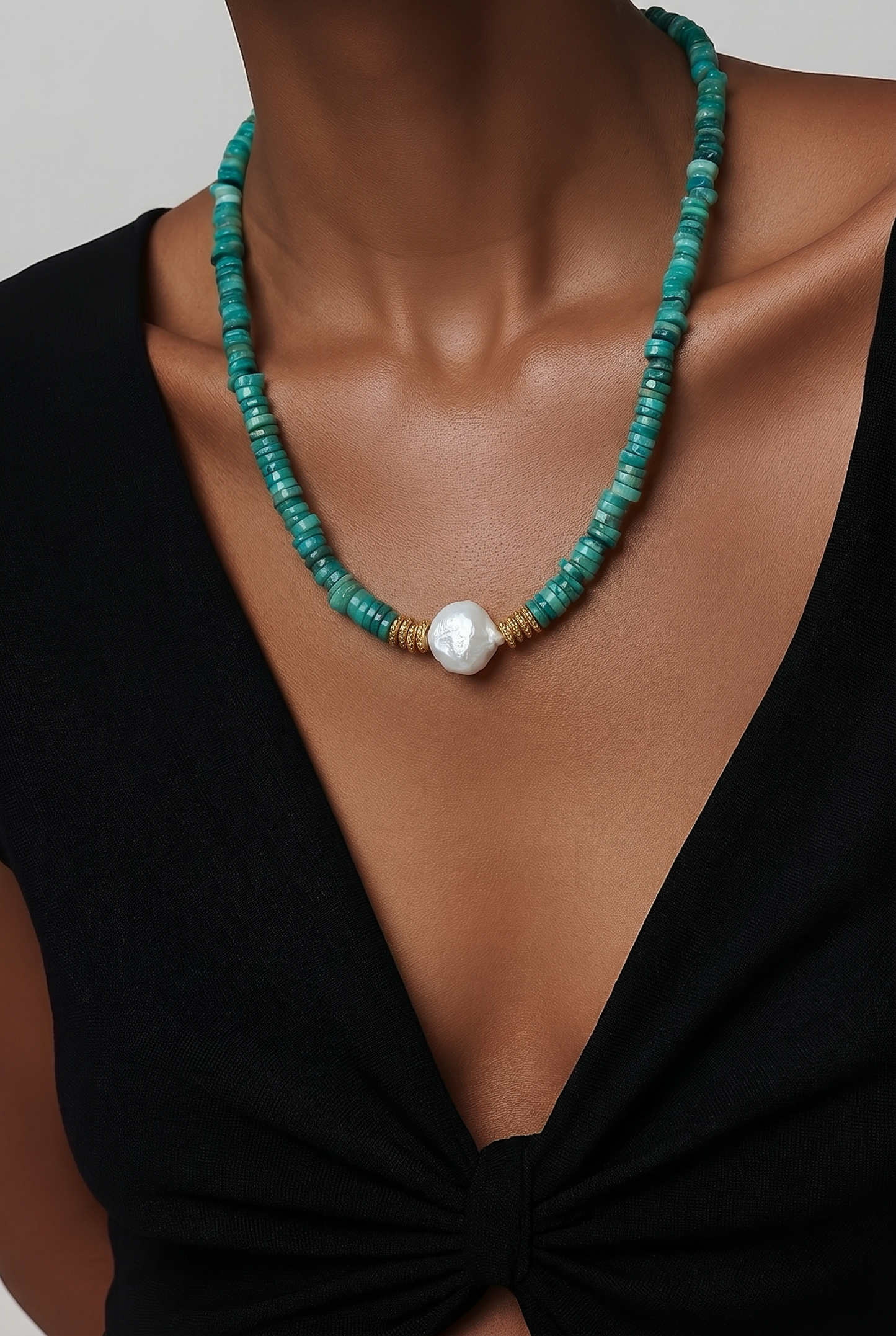 NATURAL BEADED NECKLACE