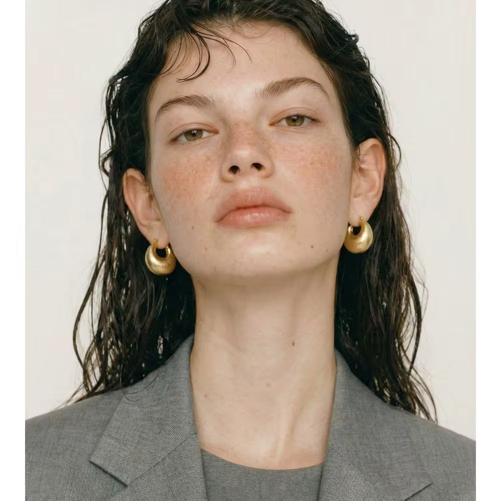 THICK HOOPS