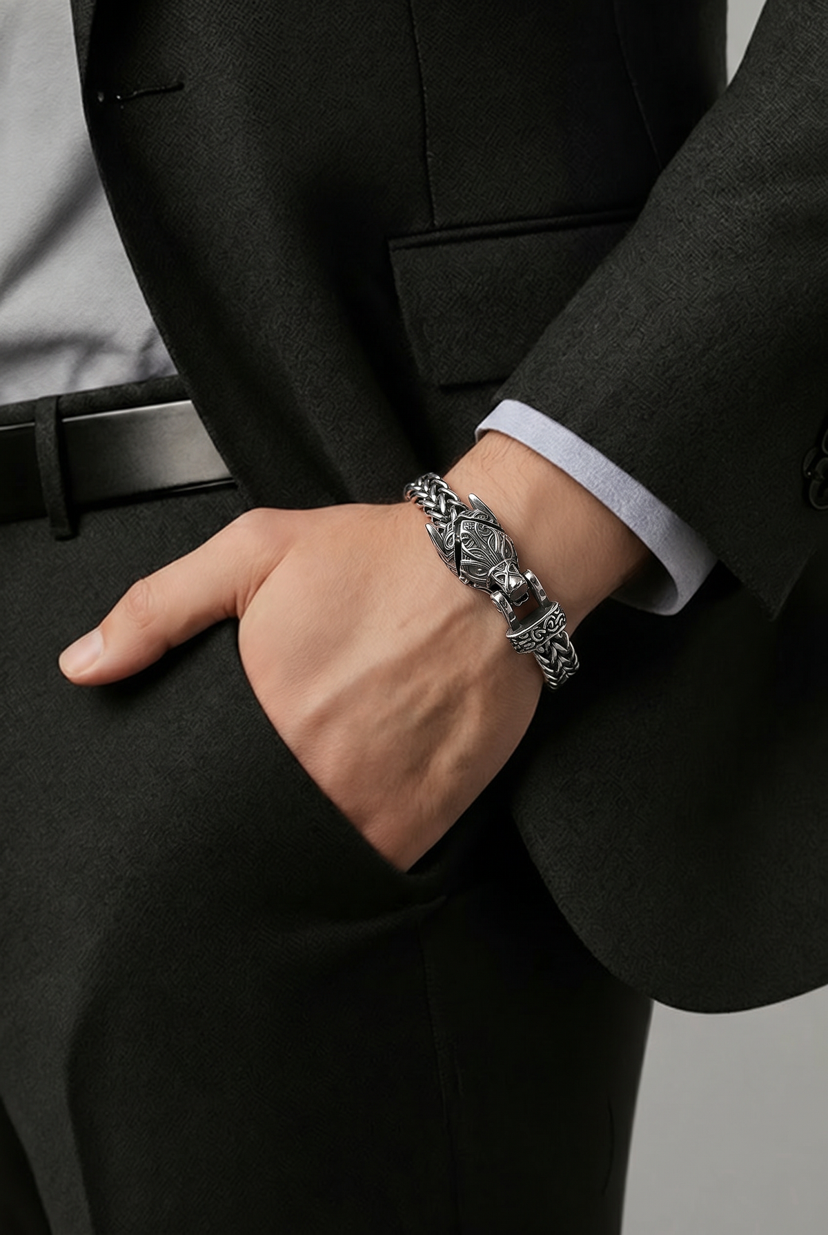 WOLF VIKING BRACELET