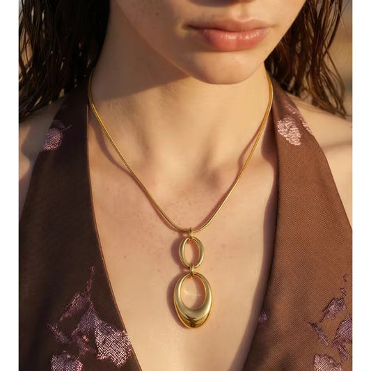 DOUBLE RING NECKLACE
