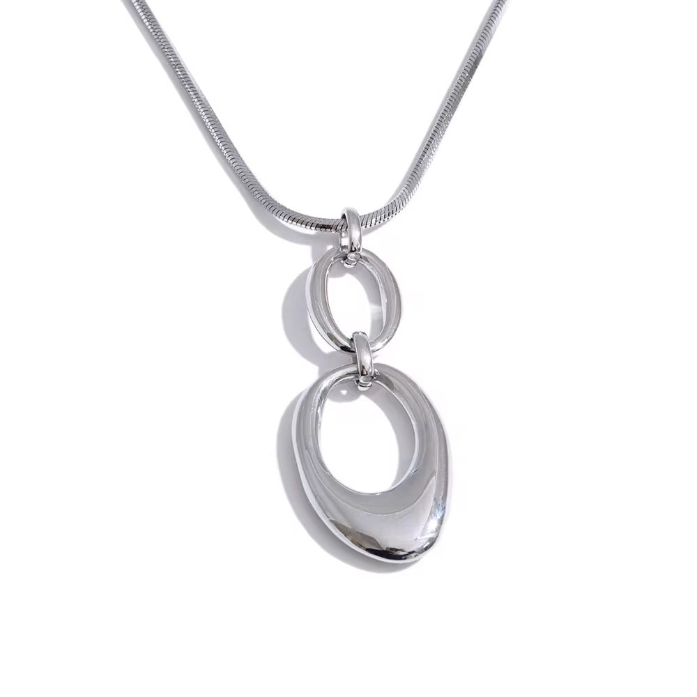 DOUBLE RING NECKLACE