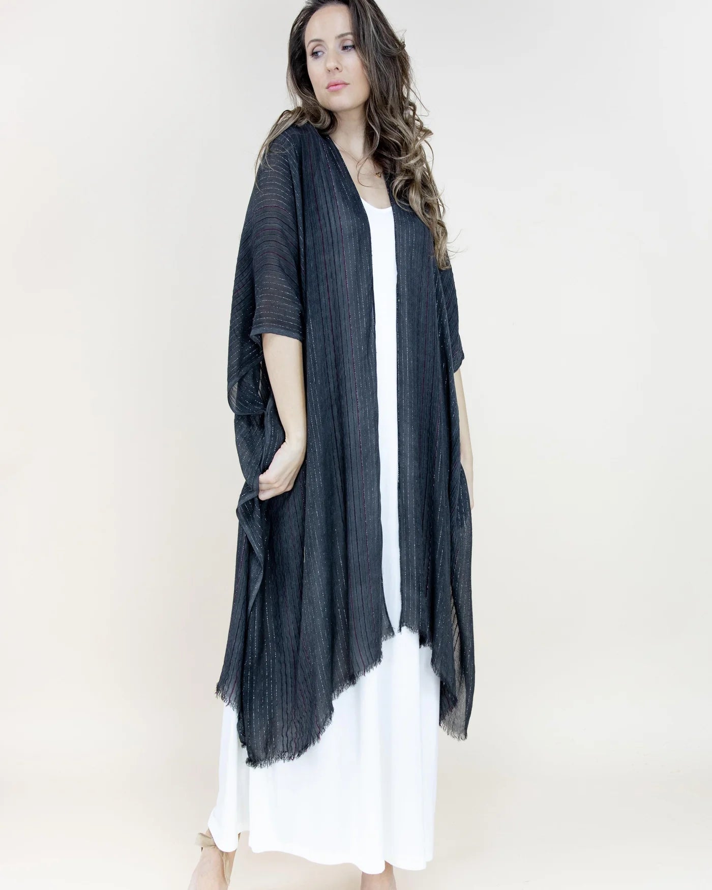 RIBBED PLEATED KIMONO