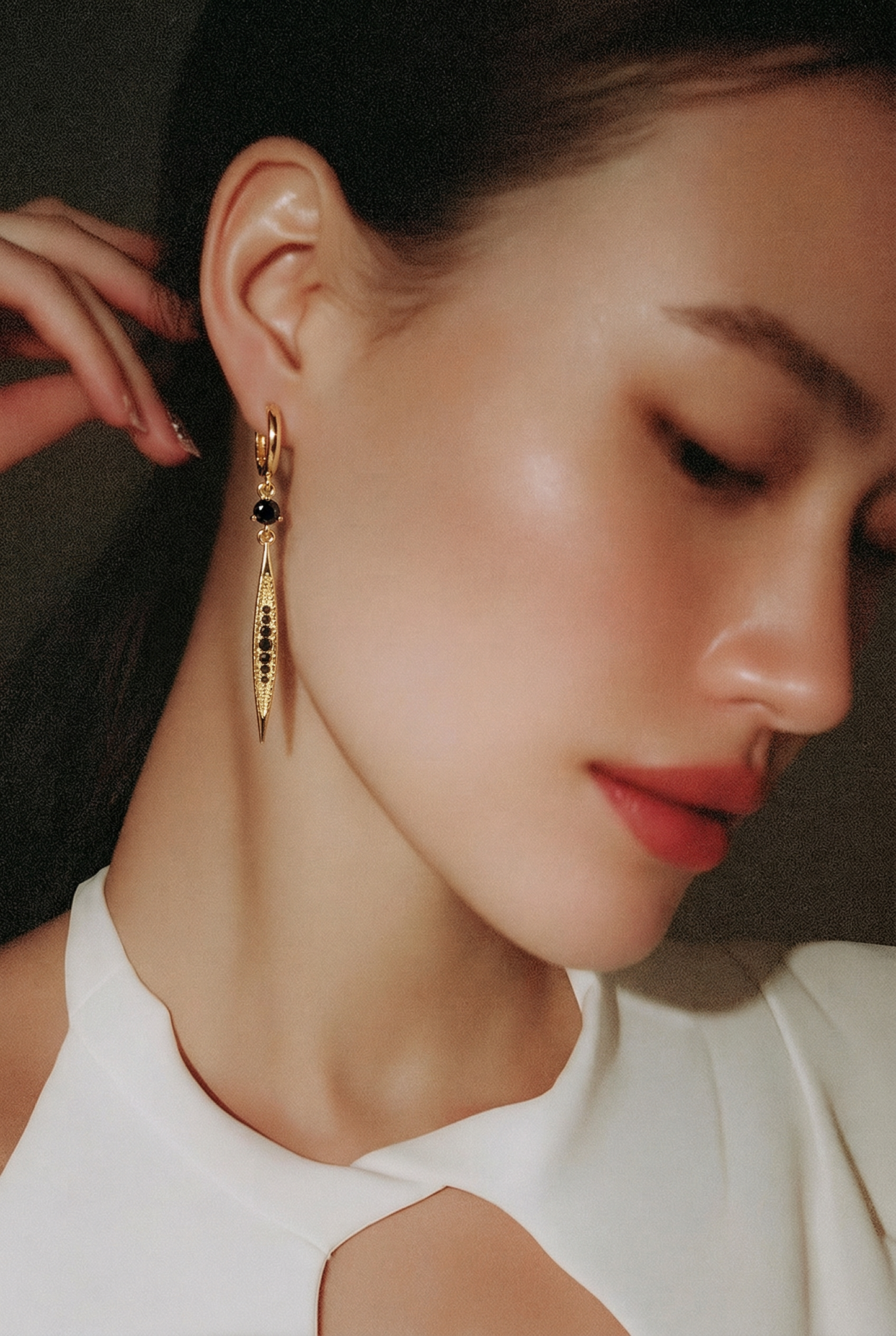 LONG CHAIN EARRINGS